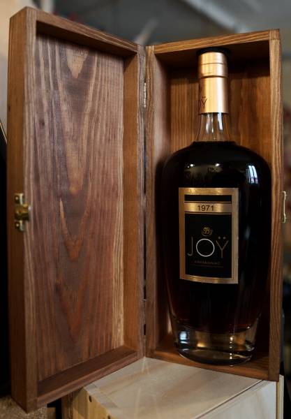 Idée cadeau : Les Armagnacs Millésimés du Domaine de JOY !